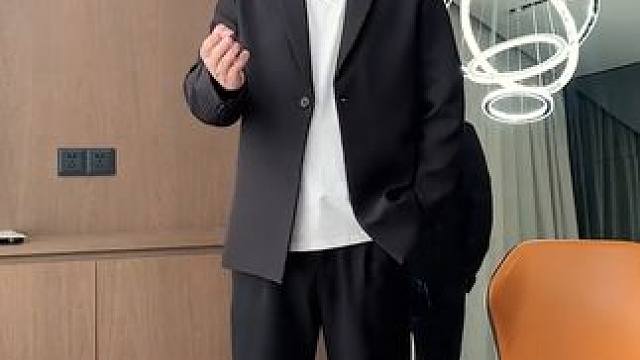 #胖男生穿搭   #显瘦穿搭   #轻熟风穿搭#西服套装