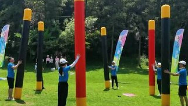 不倒森林 #不倒森林 考验团队专注力的游戏推荐之不倒森林#移花接木#团建游戏#趣味团建#团建小游戏