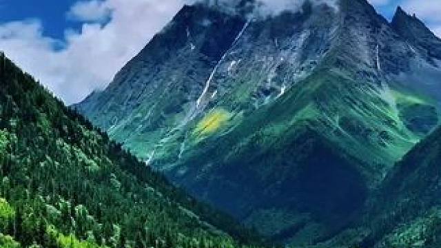 人生总要来一次川西吧，一次不够那又继续#带你走进画里 #想去的地方总有一天会抵达 #治愈系风景 #川