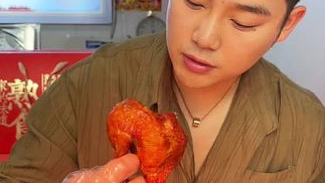 这个酱爆鸭太香了#妈呀太香了 #熟食店