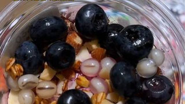 超好吃的酸奶健身人士爱喝，满满的牛乳，好喝不胖#国庆超会玩指南 #周末去哪玩 #吃喝