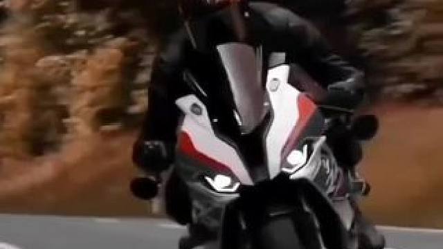 #机车摄影 #宝马s1000rr #跑山压弯 #危险动作请勿模仿 #保持热爱奔赴山海