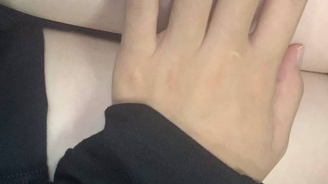 我说我在发光你说你不信 现在呢？