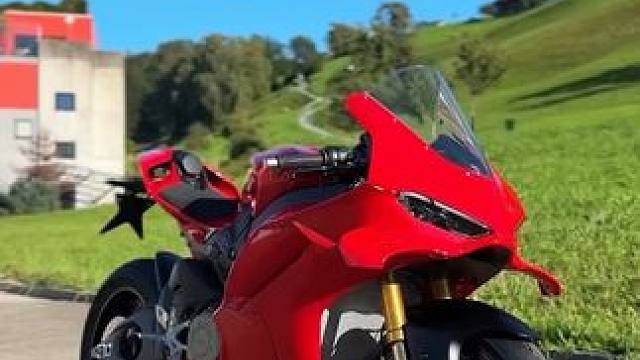 #机车 要双r还是这个