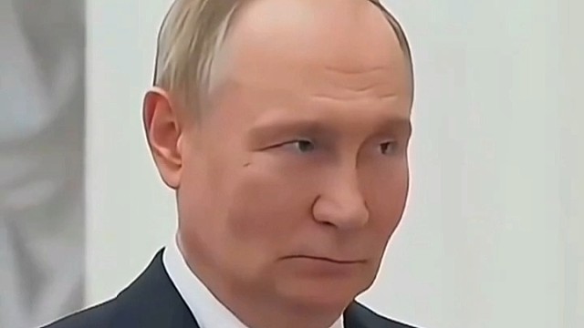 把小普训的心像犯错小孩的人