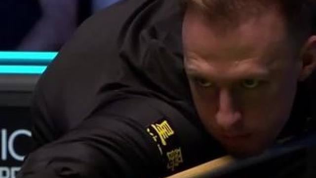 这就是进攻天赋！小特两杆远台破解刘宏宇陷阱 保持状态稳赢艾伦