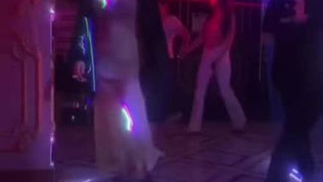 #背包客松洋 #你要适应这个世界所有温度 #生活百般滋味你要笑着面对 #天天吃喝玩乐 #很嗨皮