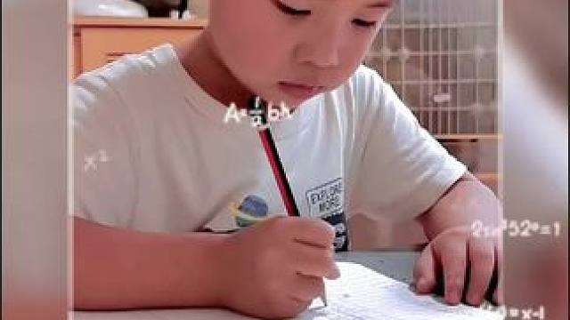 晚上好朋友们。祝大家工作顺利，天天开心快乐。给大家带来一个小作品。希望朋友们喜欢。#每天学习一点点 