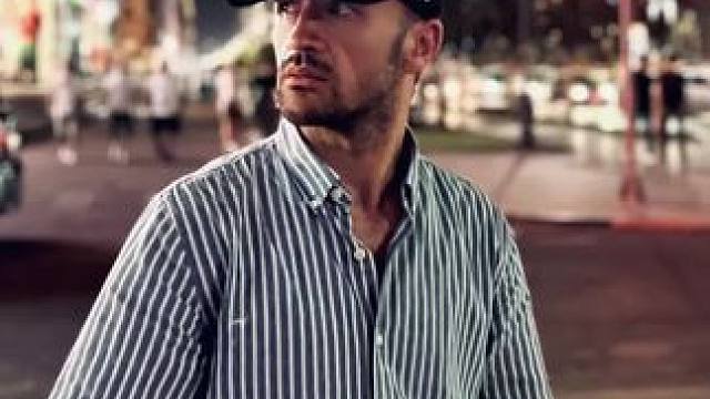 夜间创意街拍与照片调色教程技巧分享#适合街拍的姿势推荐 #日常vlog #户外拍摄 #干货分享 #拍