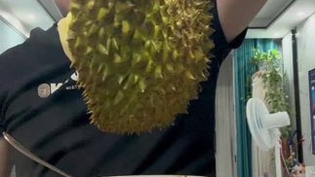 #就让榴莲带走我的烦恼吧 我今天吃家常菜，最普通的家常菜，反而很好吃