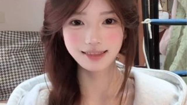 ≽^•⩊•^≼
#甜甜的手势舞 #一学就会系列 #甜妹