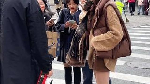 超级可爱的哈尔滨小老铁，我好喜欢，把我整害羞了#明天见 #被气场穿搭硬控整个秋冬