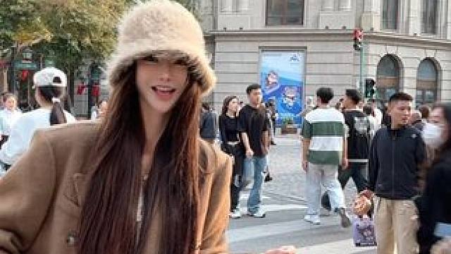 来交作业了，这期风格衣服好看不？公主们请打分?#秋冬穿搭去班味上智感 #被气场穿搭硬控整个秋冬 #看