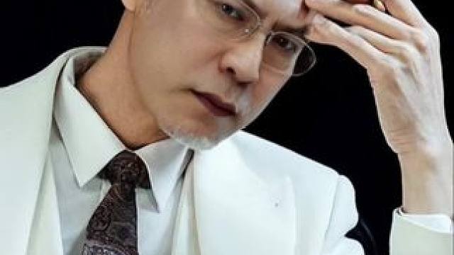 #我与春风皆过客你携秋水揽星河