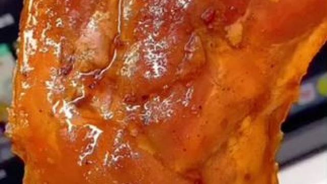 乡巴佬大鸭腿#好吃不贵经济实惠 #那些尝一口就忘不掉的特色美食 #鸭货卤味 #开袋