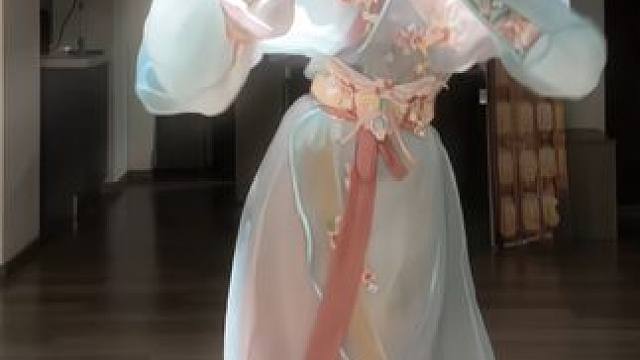 #舞蹈 求您做做主#免我蹉跎苦 #汉服 #汉服摇子