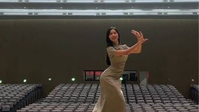 傣族的少女傣族的雨 傣族的妹妹喜欢你～#傣族舞 #弥渡山歌