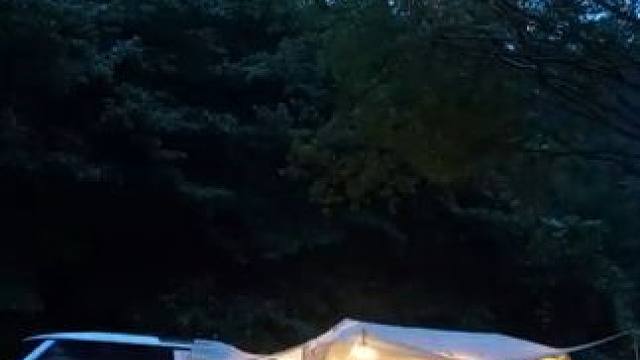 车尾观景雨天帐篷，这样的小窝你能在里面住多久？ #户外露营 #雨天露营 #沉浸式露营