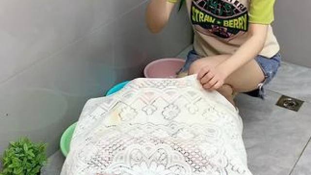 #兔耳脸盆架  可以收纳多个脸盆，家里的鞋刷都可以挂上去，还不占空间#免打孔  #小兔脸盆置物架