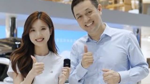 哇～在合肥车展偶遇斌哥啦！9月30日-10月5日让我们相约