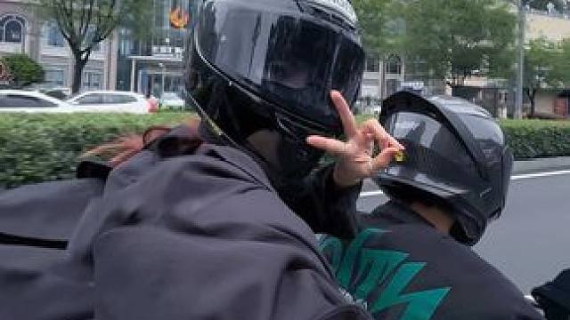 重生之我在重庆拉摩的#机车