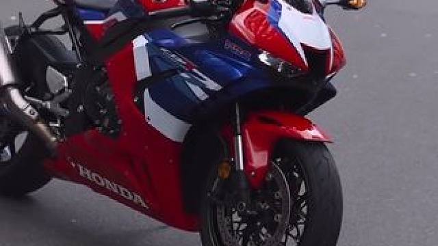总有一款适合你#本田cbr1000rrr
