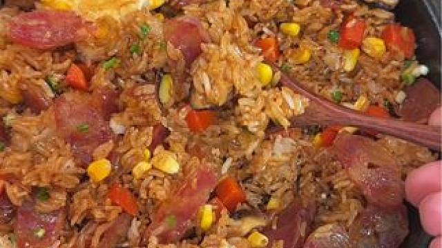 降温安排上猪肚鸡和煲仔饭暖滋滋的 #好好吃饭 #干净饮食 #猪肚鸡 #煲仔饭