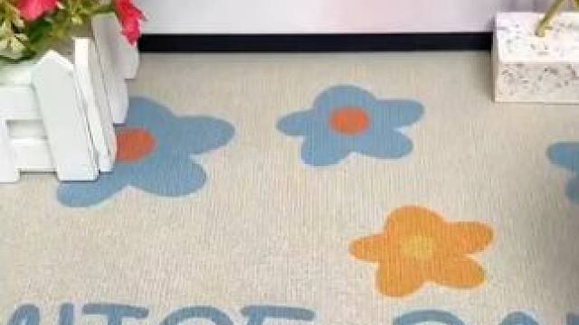 厨房的灶台、洗碗池、墙角还有马桶底部，容易藏污纳垢，可以贴上这个#厨房美缝贴条  贴上没有缝隙，防水