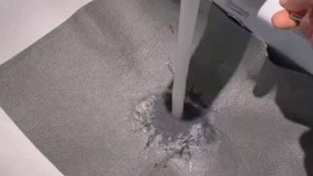 这款抹布也太神奇了!别看它丑不拉叽，吸水不掉屑，擦东西也不会留痕迹!做家务更方便了!#抹布  #厨房