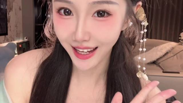 嘿！小东西，要天天开心