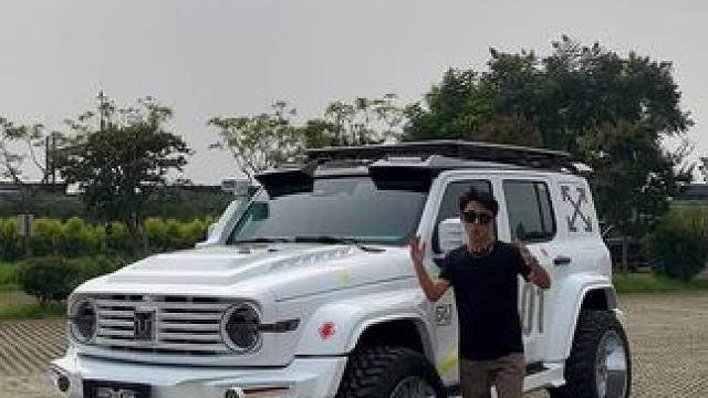 坦克300花2万多改的火星基地包围有多帅？