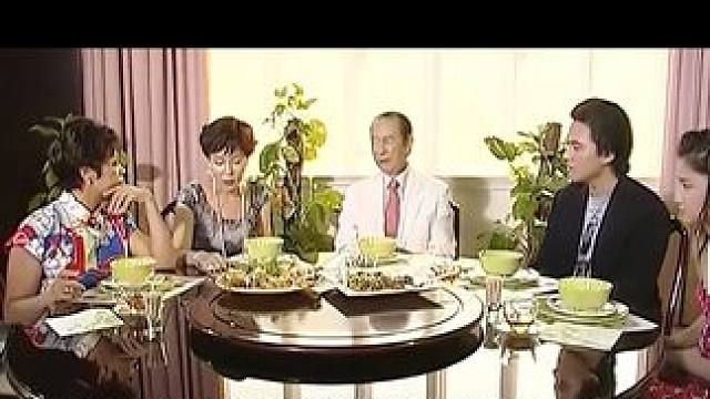 “赌王千金”何超莲：住5亿别墅坐飞机上班，为何情定男明星？#商人 #何超莲 #明星八卦 #娱评乐子人