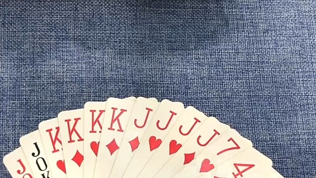 四代二就赢了，不会玩儿别玩儿。