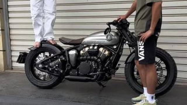 拿破仑250后泥瓦 承重能力展示
#拿破仑250 #灰石250 #巡航 #摩托车改装 #摩托车