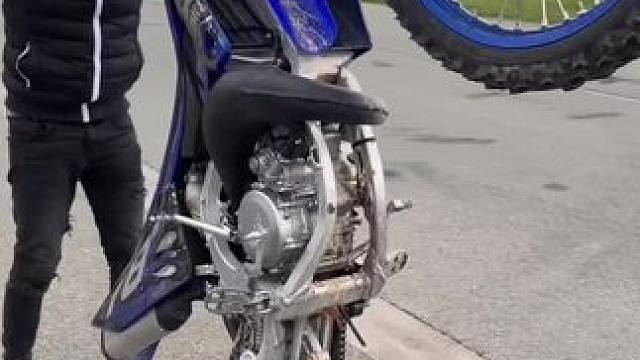 一步到位 #机车 #专业动作请勿模仿