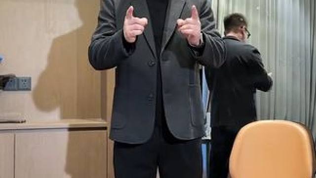 #胖男生穿搭  #气质轻熟风  #毛呢西服 #穿出高级感