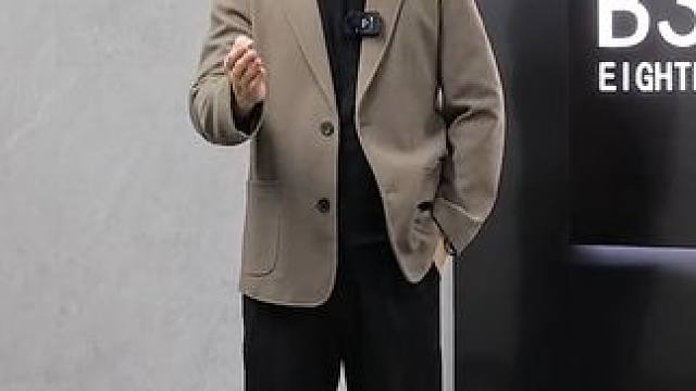 #胖男生穿搭   #气质轻熟风    #毛呢西服#穿出高级感