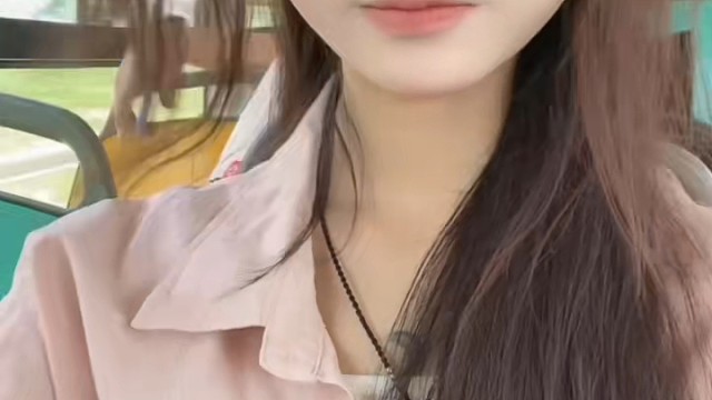 天气很热，想找个人冷战