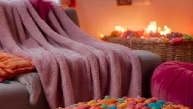 温暖又舒适的糖果小屋，在暴风雪的声音中入眠吧！ #白噪音入睡 #助眠视频 #助眠解压 #睡眠音乐 #