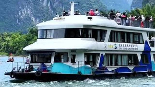 #山青水秀好风光游山逛水看风景 #就想在桂林看山山水水 #旅行推荐官