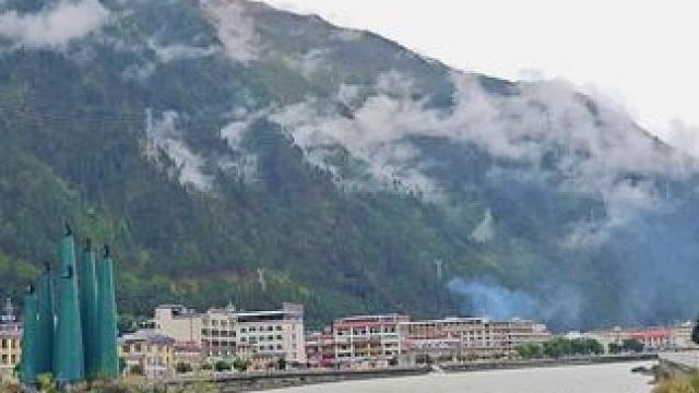 #低预算小众宝藏旅行地 #住进风景里 #拉萨旅游攻略 #旅行推荐官 #随手一拍都是美景