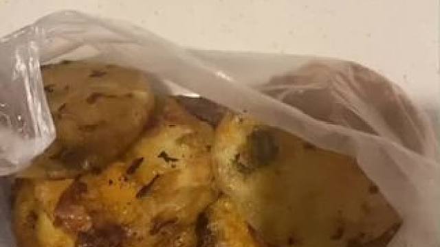 #哪些美食可以拯救没有食欲的日子 #谁懂这个视频对吃货的杀伤力 #此刻一位东北公主正在优雅的品尝东北