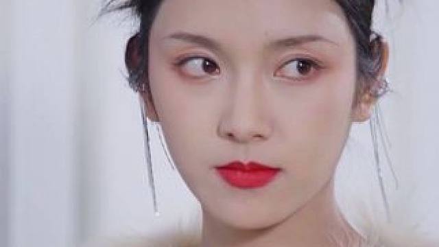 女人竟然生了五个萌宝，各个身怀绝技。#腹黑萌宝爹地快快投降 #漫森短剧场 #萌娃 #因为一个片段看了