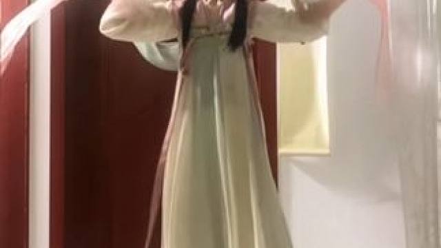 明天就放假啦！ #古典舞 #浅跳一下 #国风古韵