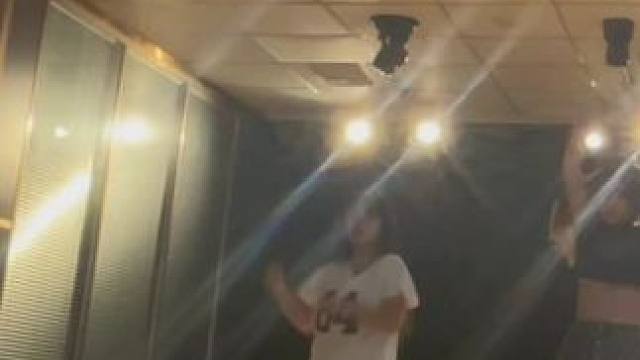 小小舞台 拿捏 #女团 #直拍 #转场 #浅跳一下 #blackpink