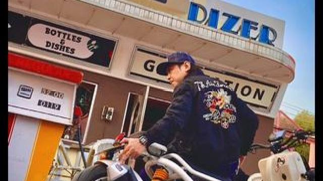 如何用嘻哈的方式 溜达溜达 #创作灵感 #古着vintage #boysaliar #街头文化 #骑