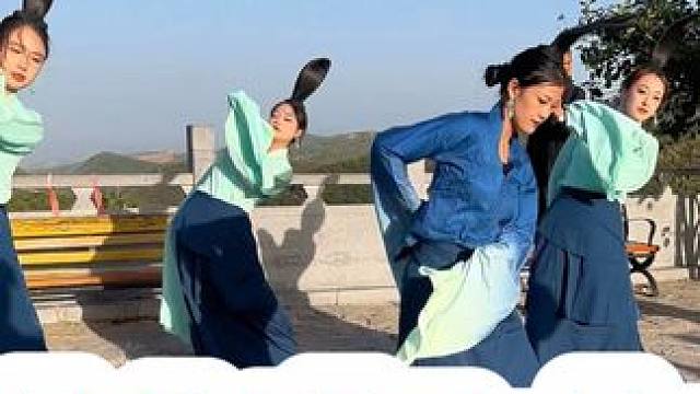 长寿山 #长寿山华服文化节#国庆去哪玩#大师姐策划#长寿山红叶节#金秋赏红叶