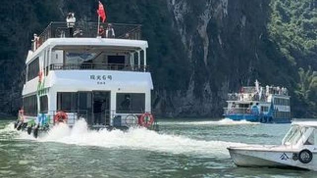 #山青水秀好风光游山逛水看风景 #这里是广西桂林 #旅行推荐官