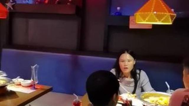 哥哥们！今天要去赖胖子吃饭啦！你会给我点超值特惠牛蛙煲吗？快说，我饿坏了！（【退款规则】到店核销：随