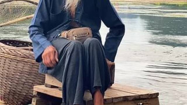 #就想在桂林看山山水水 #山青水秀好风光游山逛水看风景 #漓江渔翁 #旅行推荐官